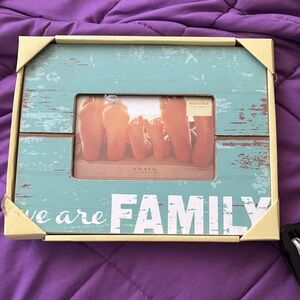 Sonoma Teal 'We Are Family' Rustic Picture Frame